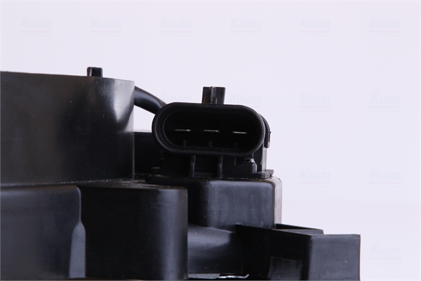 NISSENS_I85185-4