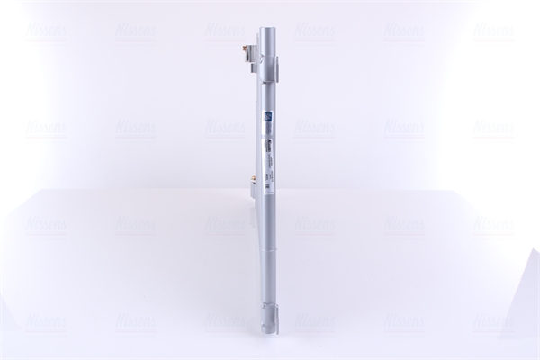 NISSENS_I940040-2