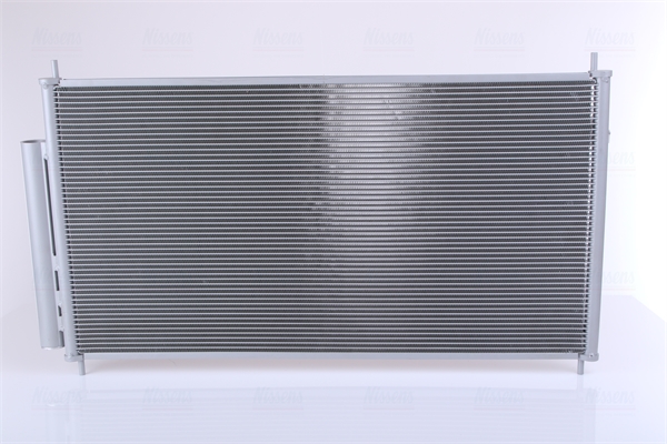 NISSENS_I940446-1