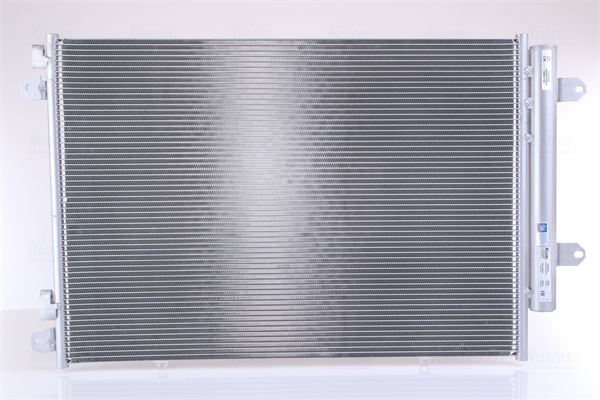 NISSENS_I940691-1