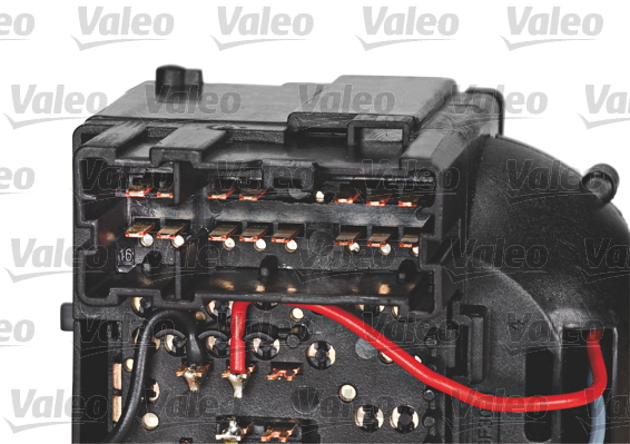 251689_CONNECTOR_002