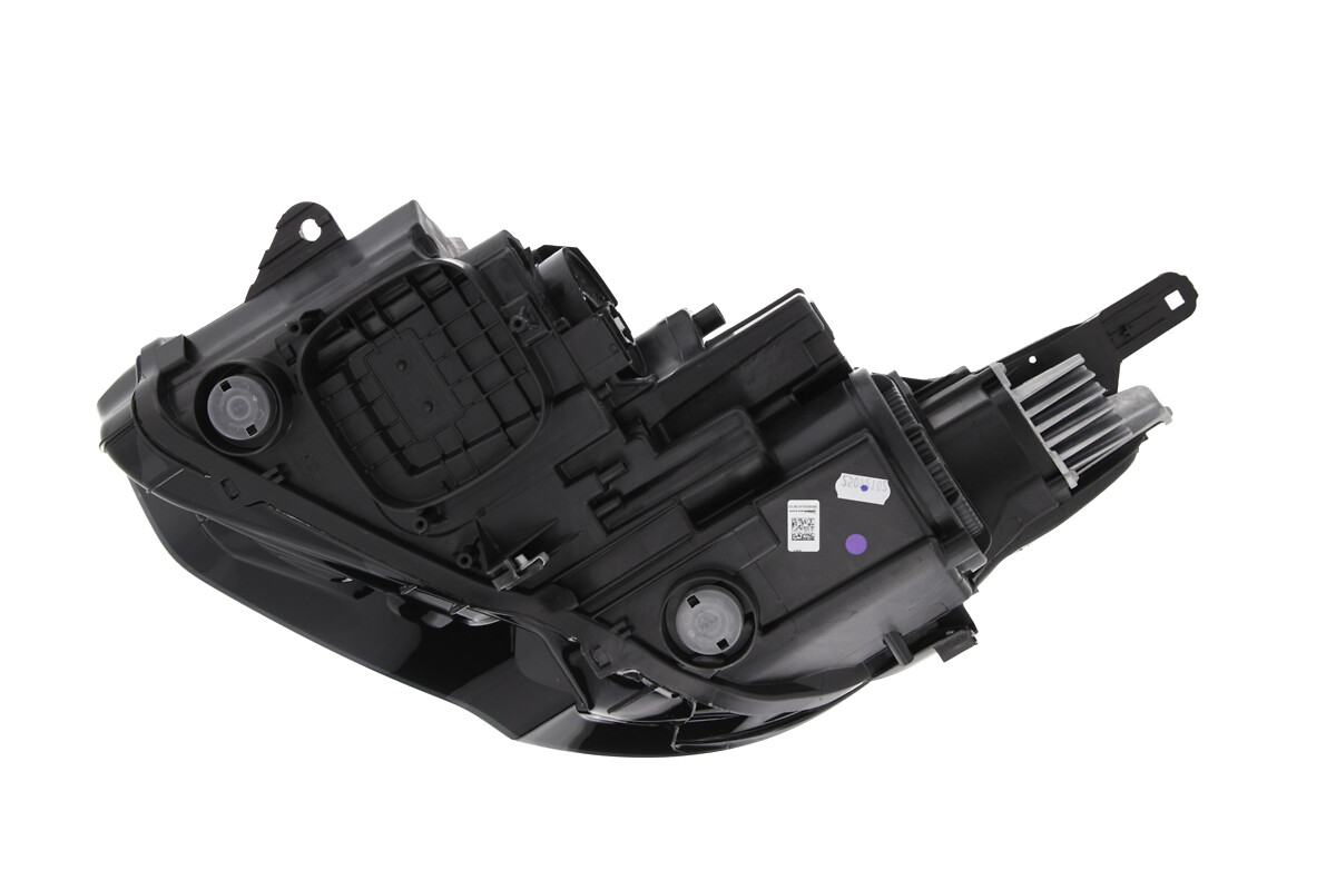 HEADLAMP_450521_03