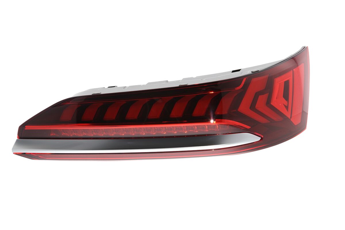 REAR LIGHT_047309_01