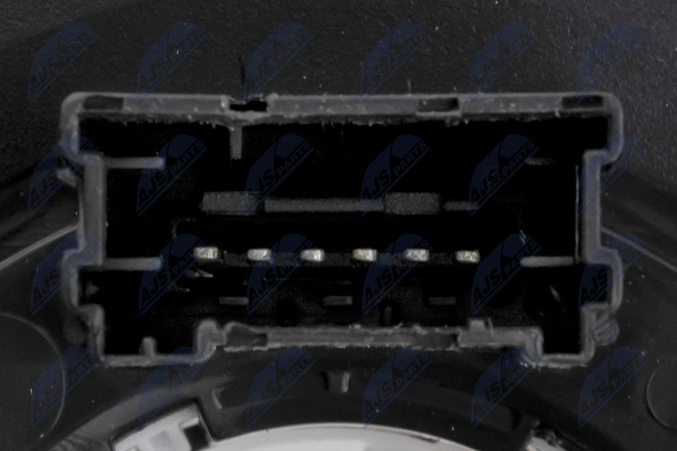 eas-ch-011_9-wm