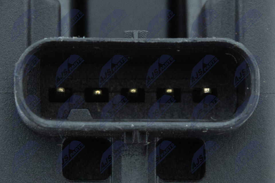 ecd-bm-000_8-wm